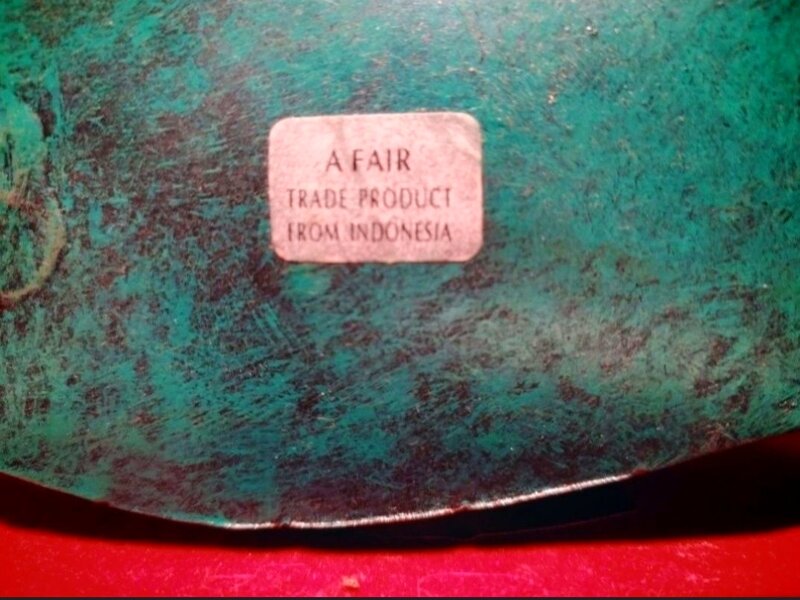 Lampa de noapte, broasca indoneziana din tabla cu lumanare